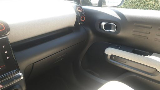 Citroen C3 Aircross 1.5 BlueHDi 120 EAT6 - Shine – 2019 – 67793 km – Diesel – Boîte Automatique — photo 7