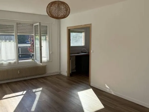 Studio 1 pièce 32 m²
