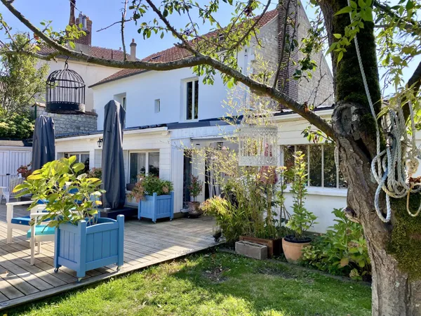 Maison 7 pièces 161 m²