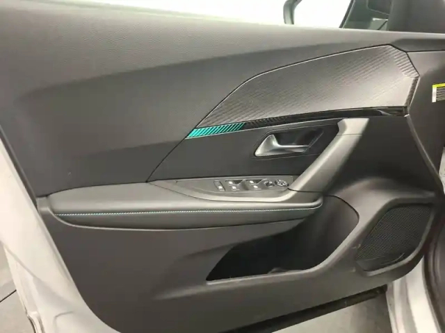 Peugeot 2008 bluehdi 110 s&amp;s bvm6 — photo 15