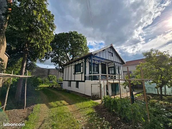 Maison 7 pièces 111 m²