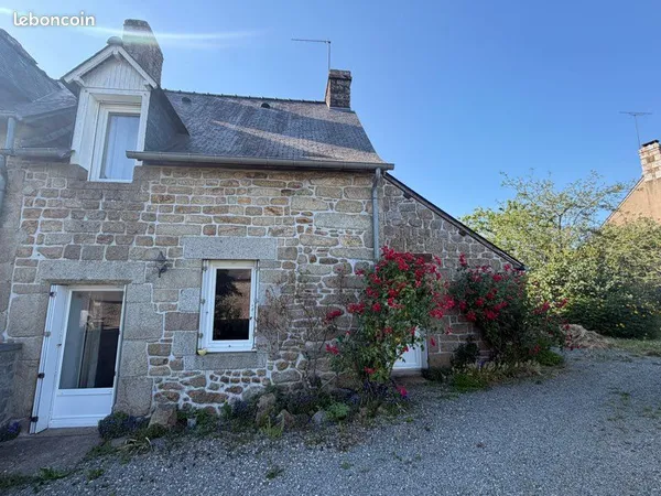Charmante maison en pierre avec jardin