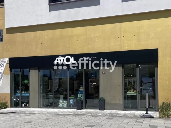 Fonds de commerce 84 m²