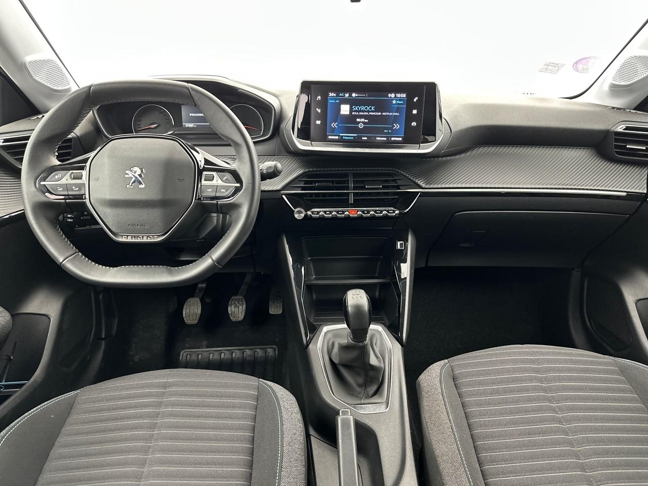 Peugeot 208 puretech 75 s&s bvm5 style — photo 11