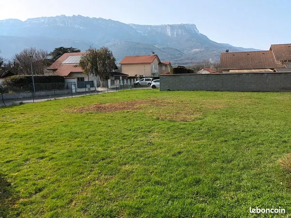 Pontcharra Terrain 503m² libre de constructeur