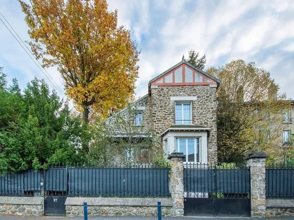 Maison 6 pièces 120 m²