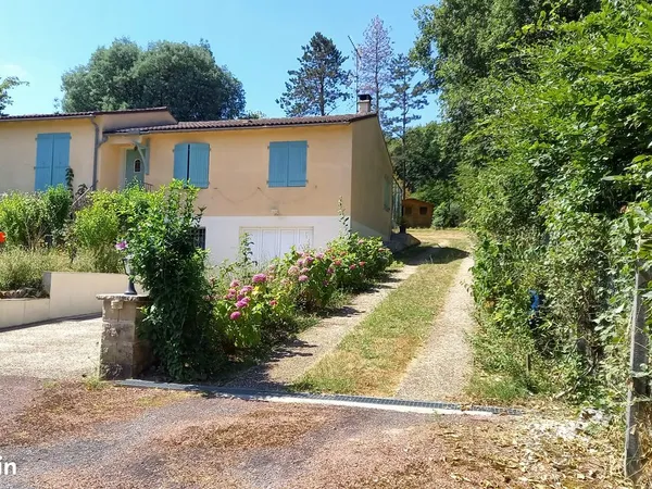Maison individuelle à etage