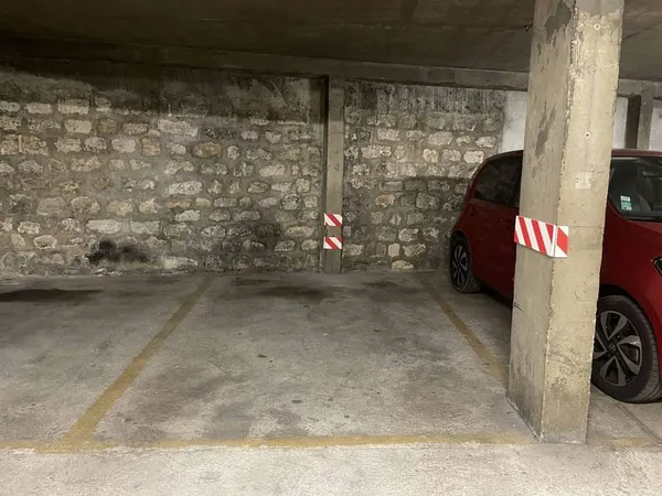 Parking 10 m²
