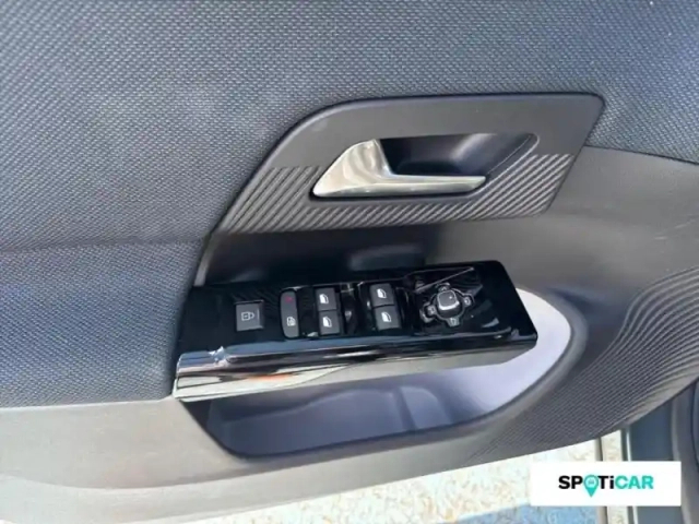 Citroën C5 Aircross electrique 210ch 78kwh autonomie confort max — photo 12