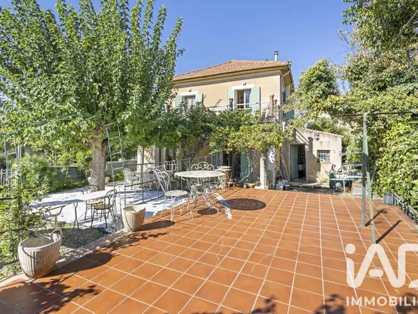 Maison 6 pièces 185 m²
