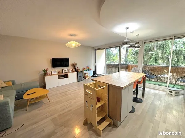 Magnifique F3 meublé 63m2