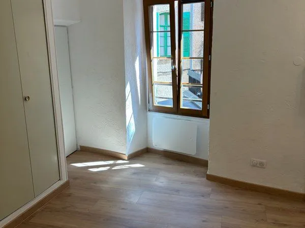 Appartement Location Callian 1p 18m² 550€