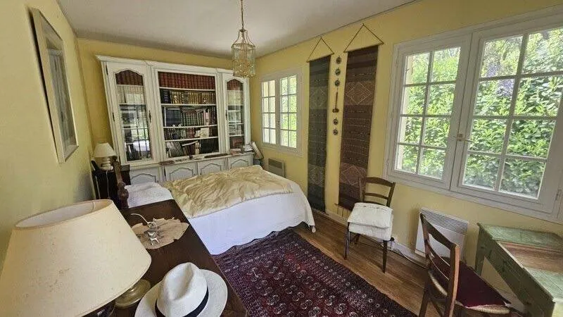 Photo 5
