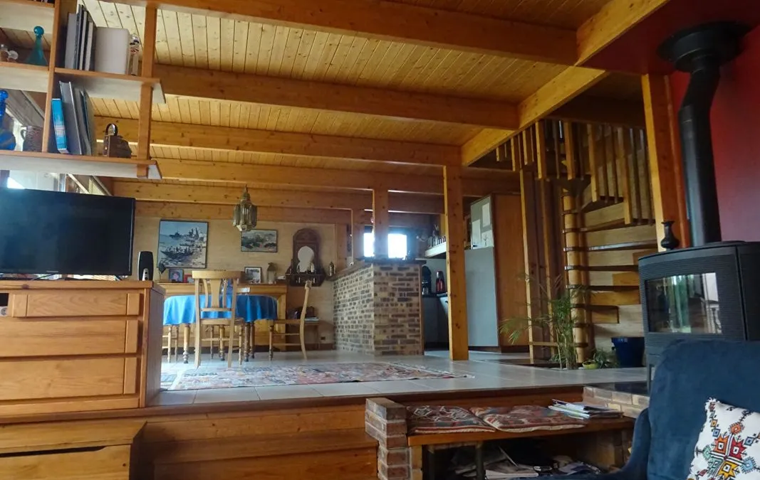 Photo 3