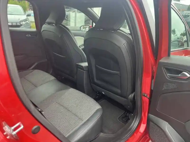 Renault Clio tce 90 — photo 18