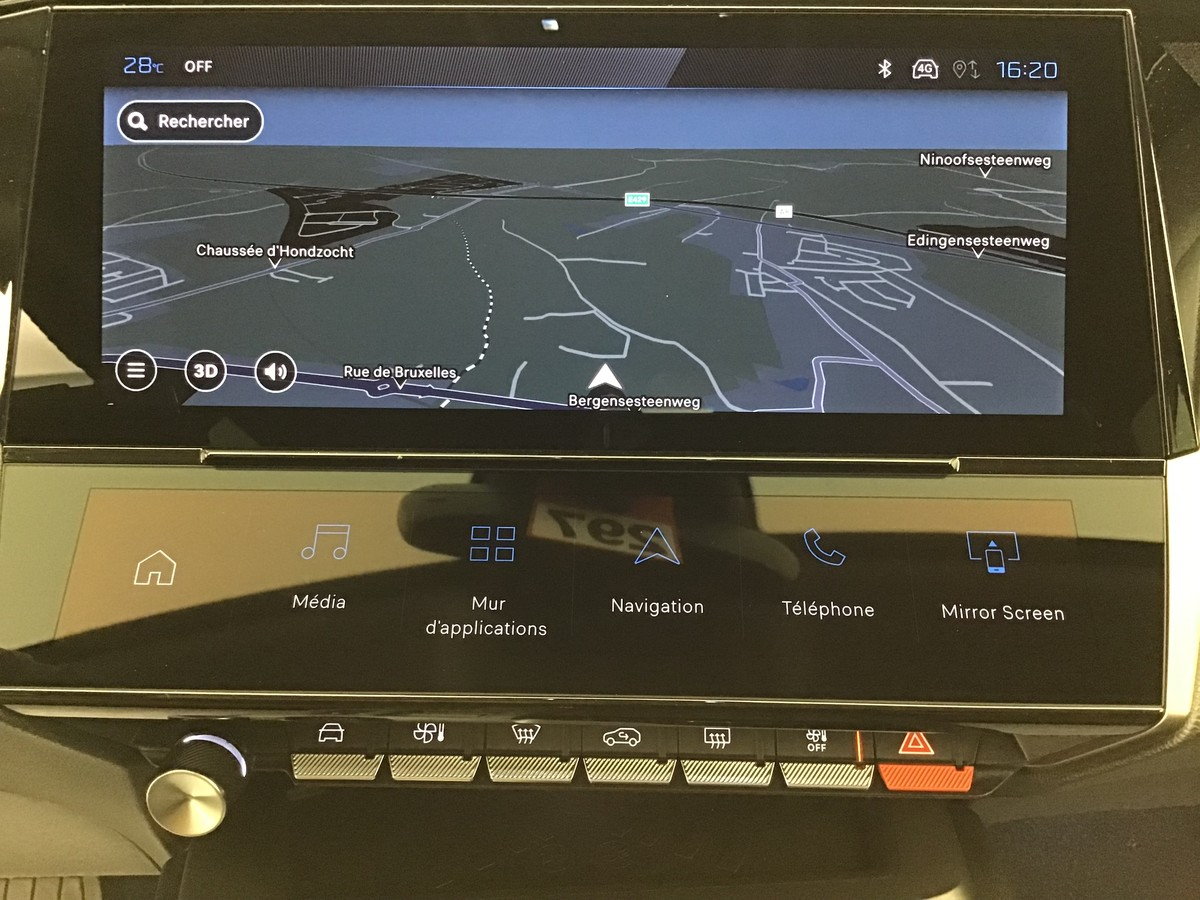 Peugeot 308 — photo 15
