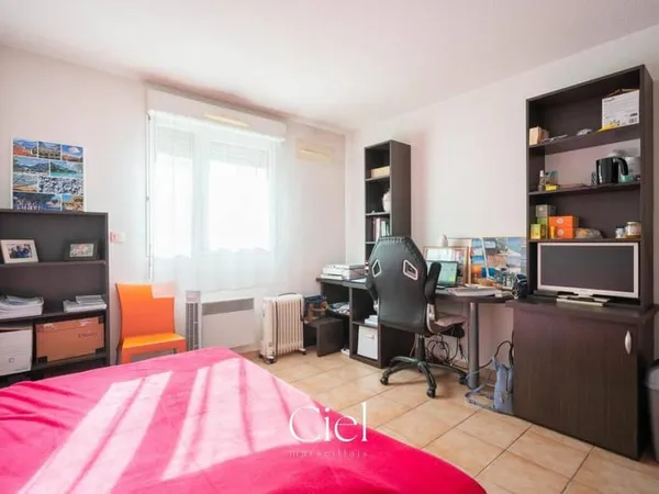 Studio 1 pièce 19 m²