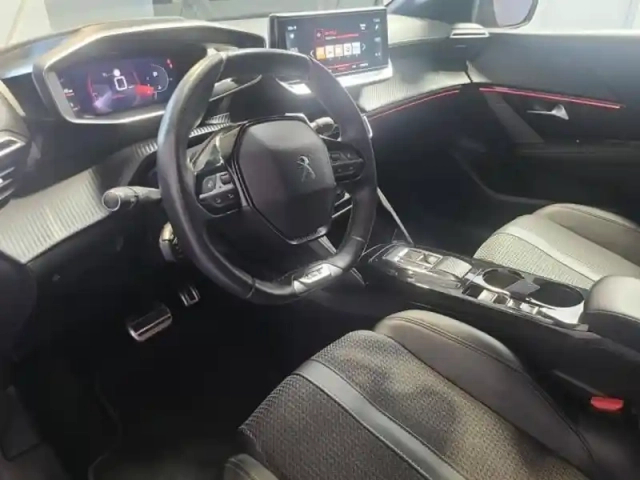 Peugeot 208 1.2 puretech 130ch s&amp;s gt eat8 — photo 8
