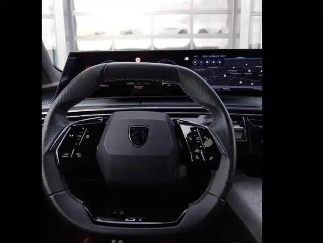 Peugeot 3008 hybrid 136 e-dcs6 gt 5p — photo 55