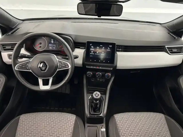Renault Clio tce 90 - 21n — photo 28