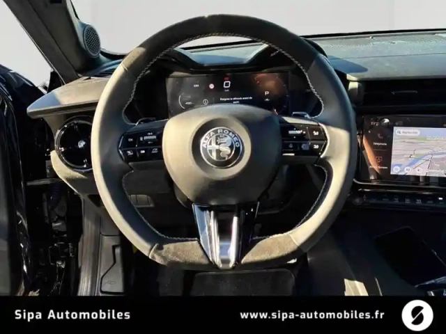 Alfa Romeo Junior 1.2 ibrida 145 ch e-dct6 — photo 14