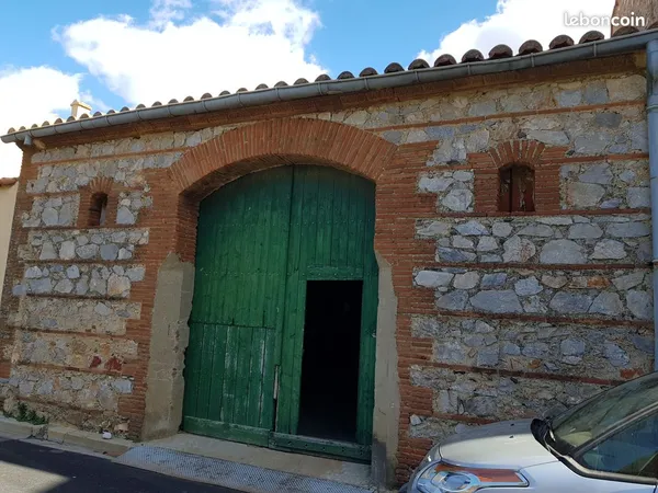 Local 190 m² Espira-de-l'Agly