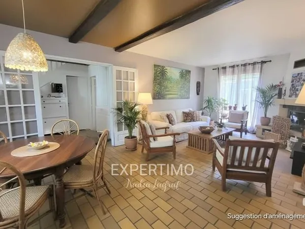 Maison familiale 4/5 pièces avec jardin et garage Villas S