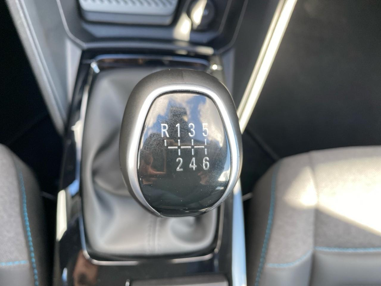 Citroën C4 puretech 130ch s&s shine — photo 20