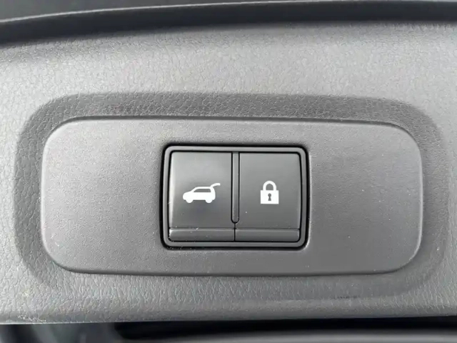 Nissan Qashqai mild hybrid 140 ch — photo 16