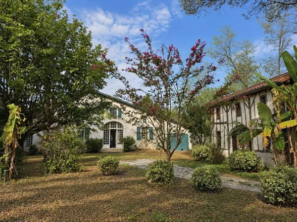 Maison 7 pièces 185 m²