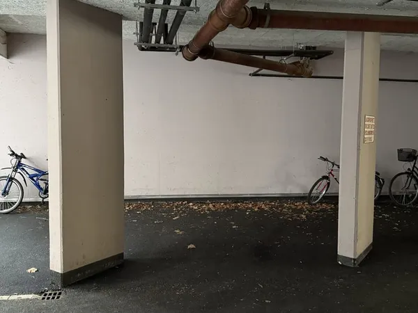 PARKING KRUTENAU