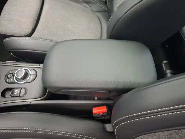 Mini Mini countryman 136 ch bva7 — photo 22