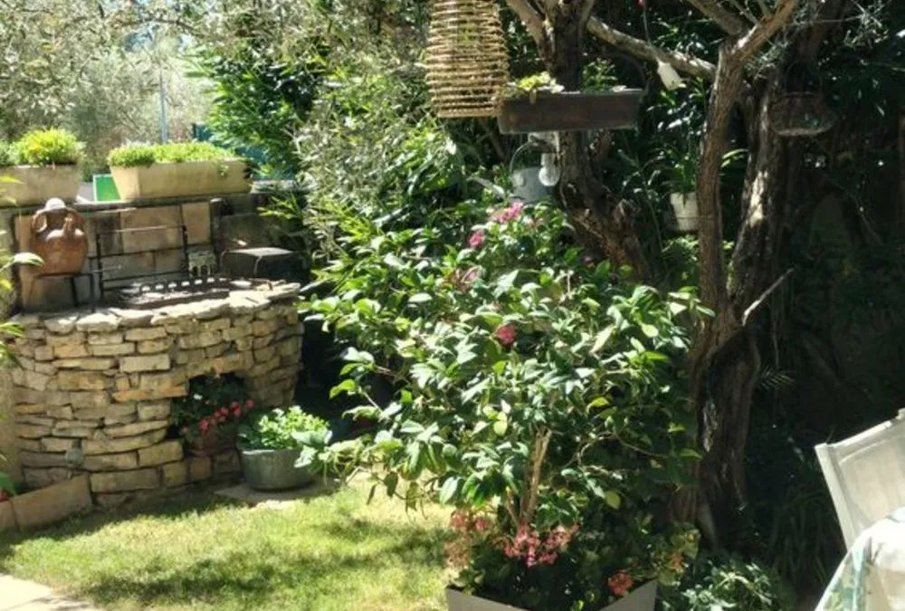 Photo 2