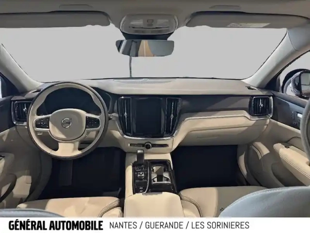 Volvo V60 t6 awd hybride rechargeable 253 ch + 145 ch geartronic 8 — photo 4