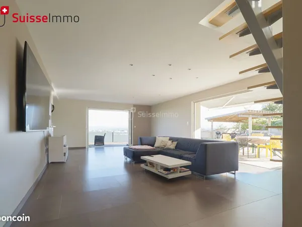 Maison 10 pièces 281 m²