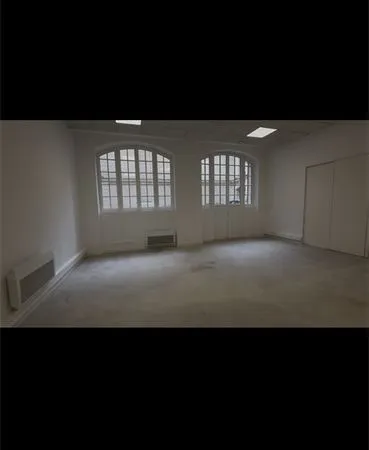 Bureaux 117 m² PARIS