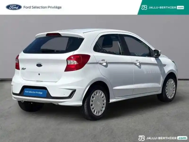 Ford Ka + 1.2 ti-vct 70ch s&amp;s essential — photo 4