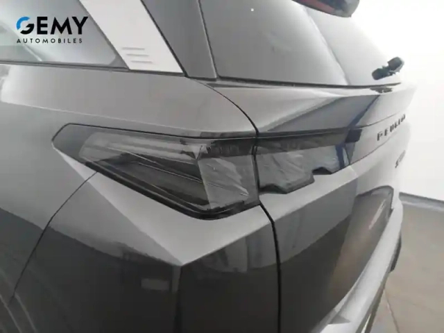 Peugeot 5008 hybrid 145 e-dcs6 — photo 37