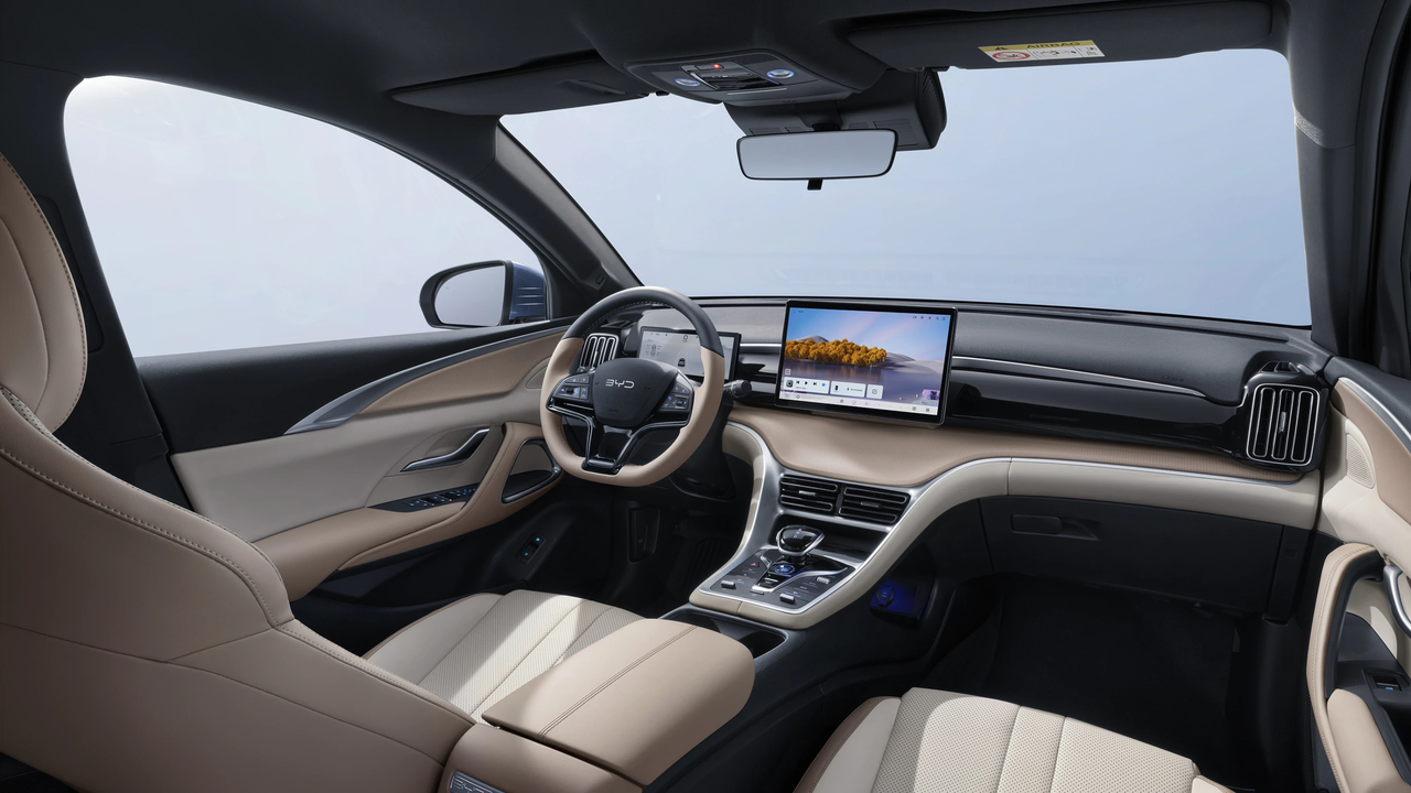 BYD Sealion 5 1.5l DM-i 212 ch PHEV — photo 6