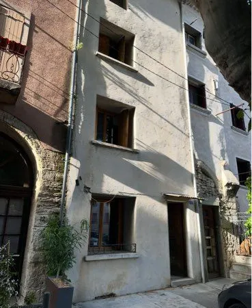 Maison de village