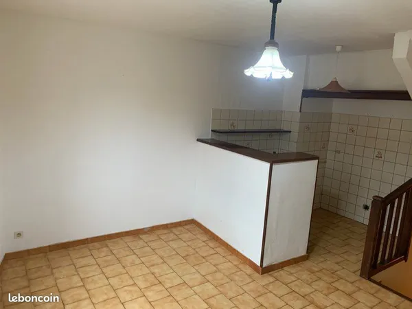 Maison de village à Puichéric loyer 600 hors charges