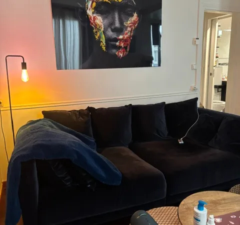 Sous-Location appartement 2 pièces - Rue Lévis / Villiers - Paris 17e - Août 2026