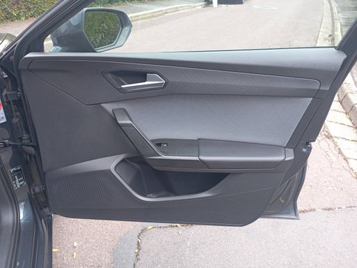 Seat Leon 2.0 TDi 150 DSG7 - Style Business – 2020 – 135803 km – Diesel – Boîte Automatique — photo 43