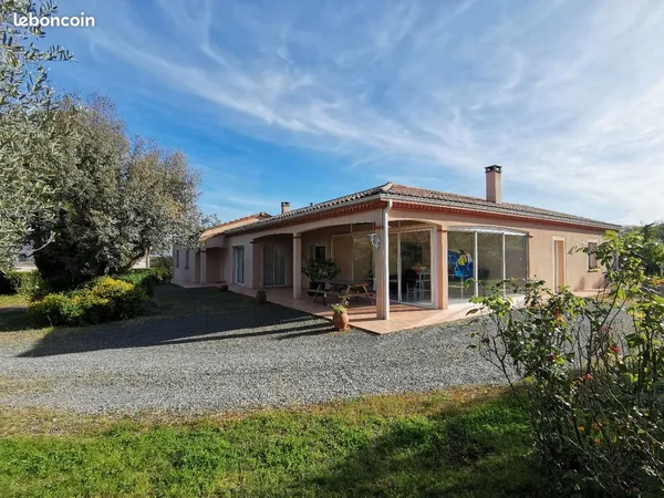 Villa Conviviale
