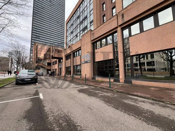 Bureau 2871 m²