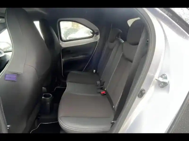 Toyota Aygo X 1.0 vvt-i 72ch jbl edition s-cvt my24 — photo 11
