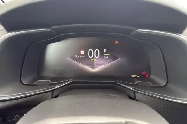 Ds Ds 7 hybride rechargeable e-tense 300 eat8 4x4 — photo 17