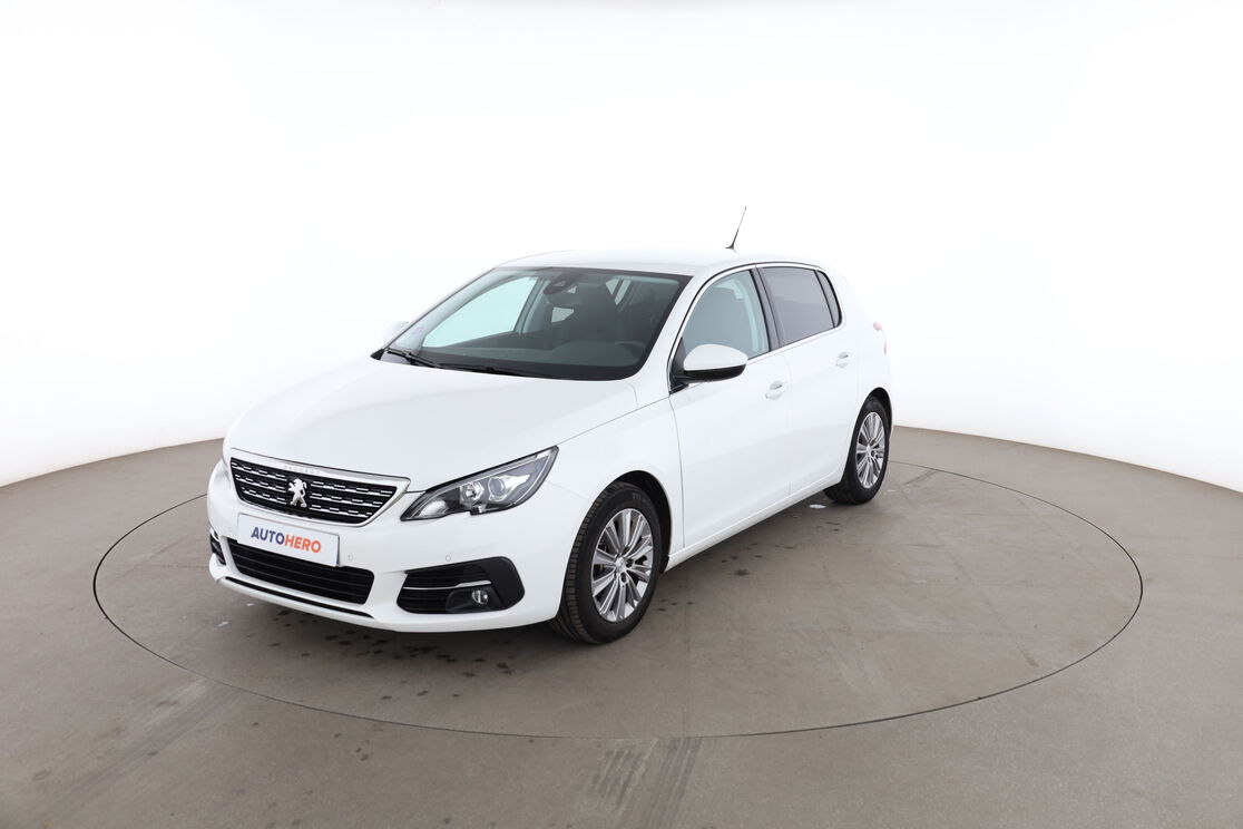Peugeot 308 1.2 PureTech Allure — photo 1