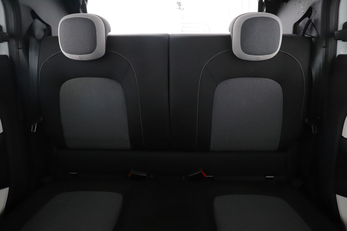 Renault Twingo 1.0 SCe Zen — photo 14