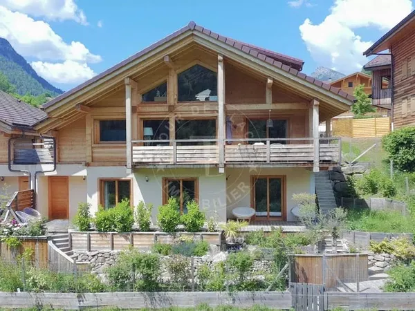 Chalet 5 pièces 140 m²